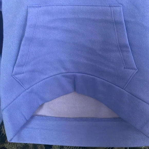 Nike girls high low sweater super soft glittery hoodie 
Size 5, 6, 6x - Picture 10 of 12